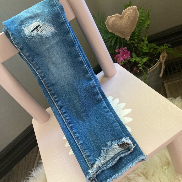 Girls Old Navy Ballerina Jeans - Picture 2 of 8